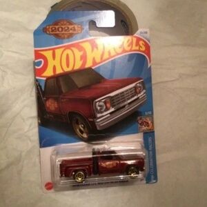 Hot Wheels Lil RED EXPRESS truck